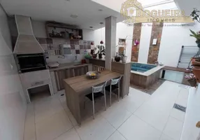 Foto 1 de Casa com 3 Quartos à venda, 194m² em Jardim Bom Clima, Guarulhos