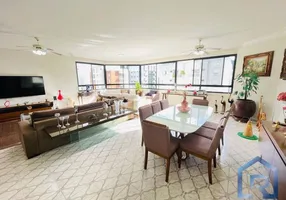Foto 1 de Apartamento com 4 Quartos à venda, 195m² em Barra Funda, Guarujá
