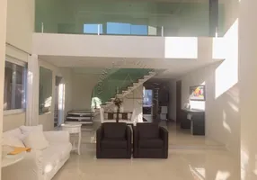 Foto 1 de Casa de Condomínio com 4 Quartos à venda, 560m² em Alphaville, Barueri