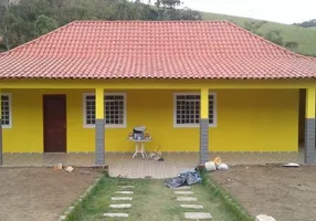 Foto 1 de Fazenda/Sítio com 3 Quartos à venda, 1000m² em Zona Rural, Maria da Fé