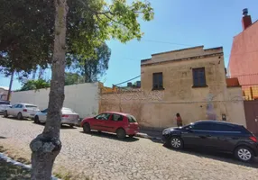 Foto 1 de Casa com 2 Quartos à venda, 114m² em Centro, Bagé