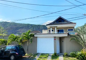 Foto 1 de Casa com 4 Quartos para alugar, 600m² em Vargem Pequena, Rio de Janeiro