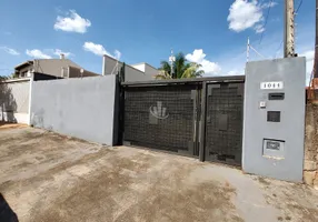 Foto 1 de Casa com 3 Quartos à venda, 129m² em Cidade Jardim, Araraquara