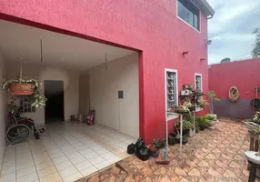 Foto 1 de Casa com 3 Quartos à venda, 162m² em Setor Oeste, Brasília