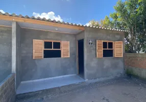 Foto 1 de Casa com 2 Quartos à venda, 50m² em Costa do Sol, Cidreira