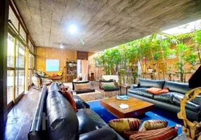 Foto 1 de Casa com 5 Quartos à venda, 710m² em Alto de Pinheiros, São Paulo