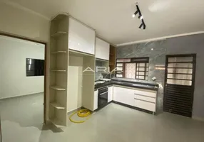 Foto 1 de Casa com 2 Quartos à venda, 135m² em Parque Igacaba, Araraquara