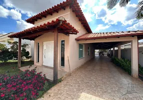 Foto 1 de Casa de Condomínio com 3 Quartos à venda, 400m² em Setor Habitacional Arniqueira, Águas Claras