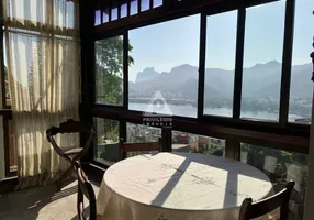 Foto 1 de Casa com 4 Quartos à venda, 597m² em Lagoa, Rio de Janeiro