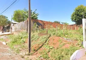 Foto 1 de Lote/Terreno à venda, 420m² em Universitário, Cascavel