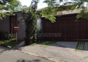 Foto 1 de Casa com 3 Quartos à venda, 239m² em Parque da Figueira, Carapicuíba