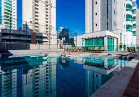 Foto 1 de Apartamento com 4 Quartos à venda, 149m² em Centro, Balneário Camboriú