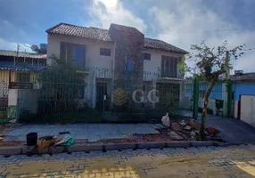 Foto 1 de Sobrado com 5 Quartos à venda, 300m² em Santa Cecilia, Viamão