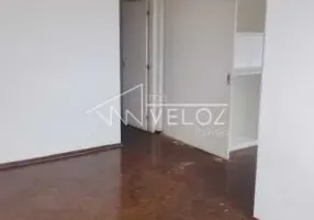 Foto 1 de Apartamento com 2 Quartos à venda, 70m² em Ipanema, Rio de Janeiro