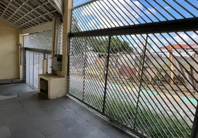 Foto 1 de Casa com 3 Quartos à venda, 145m² em Vila Osasco, Osasco