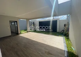 Foto 1 de Casa com 3 Quartos à venda, 165m² em Novo Mundo, Uberlândia