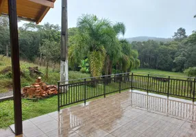 Foto 1 de Fazenda/Sítio com 3 Quartos à venda, 100m² em Rio Vermelho Povoado, São Bento do Sul