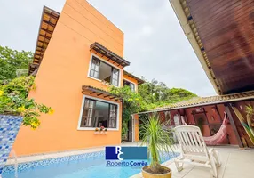 Foto 1 de Casa com 5 Quartos à venda, 240m² em Tombo, Guarujá