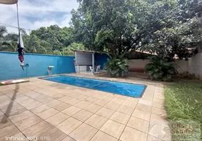 Foto 1 de Casa com 3 Quartos à venda, 174m² em Cidade Jardim, Goiânia