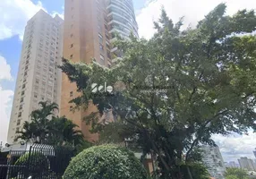 Foto 1 de Apartamento com 3 Quartos para alugar, 157m² em Sumaré, São Paulo