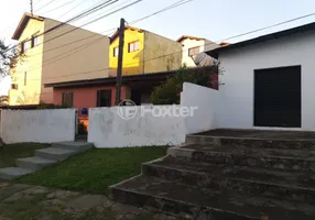 Foto 1 de Casa com 2 Quartos à venda, 200m² em Vila Jardim, Porto Alegre