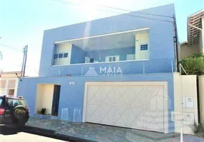 Foto 1 de Casa com 4 Quartos à venda, 449m² em Jardim São Bento, Uberaba