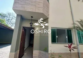 Foto 1 de Casa com 2 Quartos à venda, 67m² em Jardim Las Palmas, Guarujá