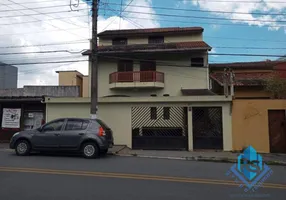 Foto 1 de Sobrado com 4 Quartos para venda ou aluguel, 614m² em Vila Gonçalves, São Bernardo do Campo