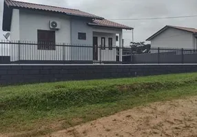 Foto 1 de Casa com 3 Quartos à venda, 70m² em Vila Macarini, Criciúma