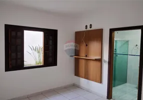 Foto 1 de Casa com 3 Quartos para alugar, 256m² em Vila Santista, Atibaia