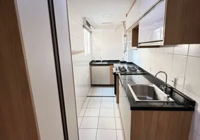 Foto 1 de Apartamento com 2 Quartos para alugar, 46m² em Vila Catia, Nova Iguaçu