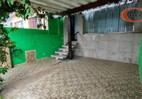 Foto 1 de Sobrado com 3 Quartos à venda, 235m² em Vila Leopoldina, Santo André