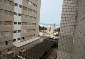 Foto 1 de Kitnet com 1 Quarto à venda, 27m² em Vila Tupi, Praia Grande