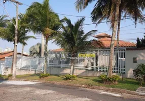 Foto 1 de Casa com 5 Quartos à venda, 600m² em Cancela Preta, Macaé