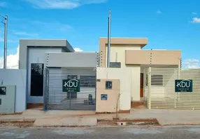 Foto 1 de Casa com 2 Quartos à venda, 66m² em Loteamento Parque dos Lirios, Rondonópolis