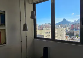 Foto 1 de Apartamento com 2 Quartos para venda ou aluguel, 75m² em Ipanema, Rio de Janeiro