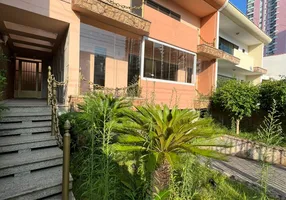 Foto 1 de Sobrado com 3 Quartos para alugar, 300m² em Jardim Anália Franco, São Paulo