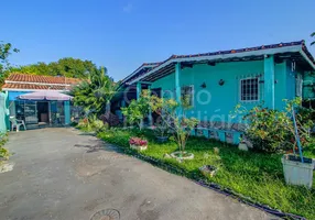 Foto 1 de Casa com 2 Quartos à venda, 165m² em Belmira Novaes, Peruíbe