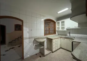 Foto 1 de Apartamento com 5 Quartos à venda, 280m² em Parque Residencial Laranjeiras, Serra