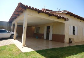 Foto 1 de Casa com 3 Quartos à venda, 210m² em Residencial Vieira, Trindade