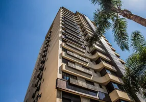 Foto 1 de Apartamento com 3 Quartos à venda, 178m² em São João, Porto Alegre