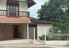 Foto 1 de Casa com 3 Quartos para alugar, 200m² em , Domingos Martins