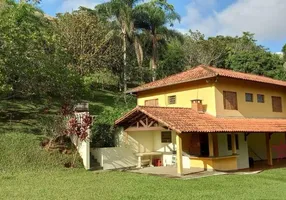 Foto 1 de Fazenda/Sítio com 4 Quartos à venda, 300m² em Vila Cândida, São José dos Campos