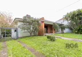 Foto 1 de Casa com 4 Quartos para alugar, 301m² em Vila Assunção, Porto Alegre