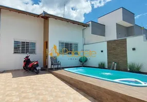 Foto 1 de Casa com 3 Quartos à venda, 80m² em Loteamento Residencial e Comercial Flamboyant, Pindamonhangaba