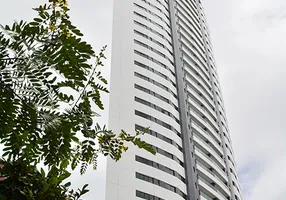 Foto 1 de Apartamento com 4 Quartos à venda, 150m² em Encruzilhada, Recife