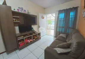 Foto 1 de Casa com 2 Quartos à venda, 52m² em Olaria, Canoas