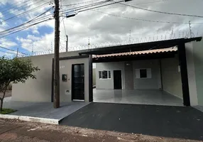 Foto 1 de Casa com 2 Quartos à venda, 77m² em Jardim América, Campo Grande