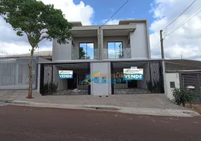 Foto 1 de Sobrado com 3 Quartos à venda, 136m² em Canadá, Cascavel