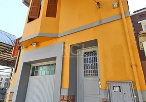 Foto 1 de Casa com 3 Quartos à venda, 181m² em São Geraldo, Porto Alegre